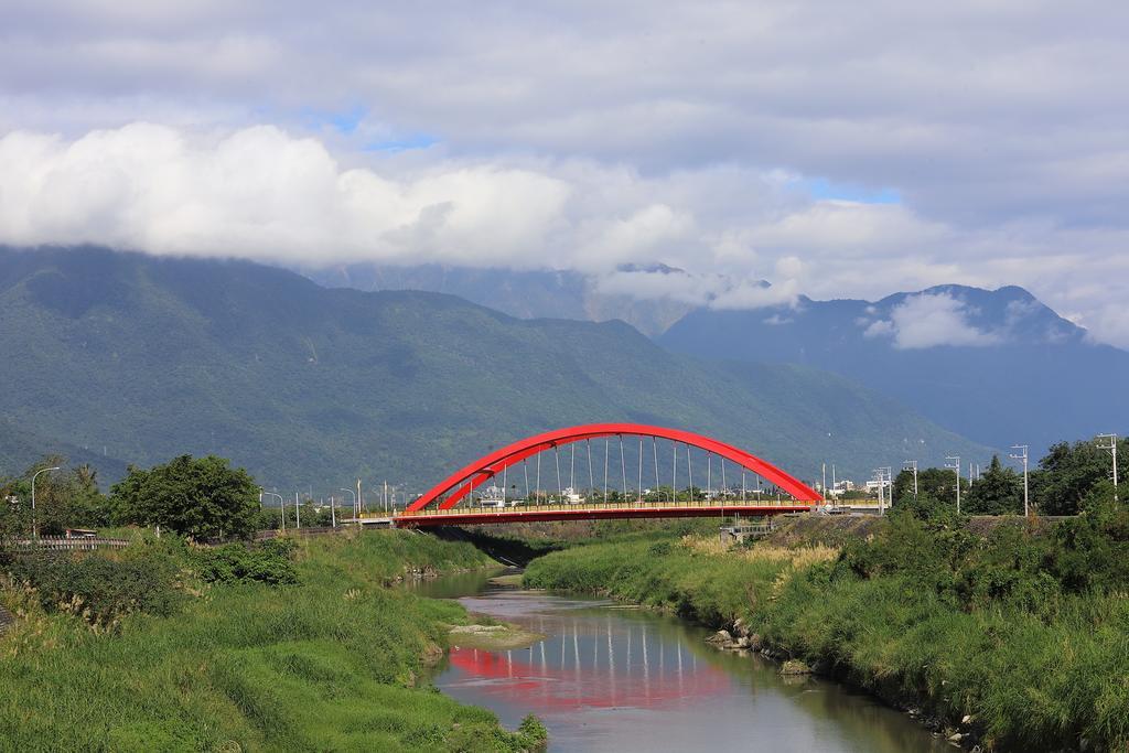 Bridge Bed And Breakfast Hualien City Luaran gambar